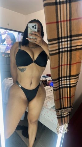 Hello, available, will only outcall - 26 - 1