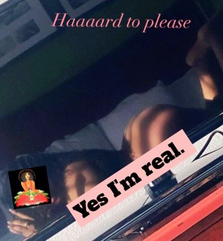 TEXT FIRST🍫 I'm the reason for the season 👐🏽Cum get this Holiday Pleasin'👐🏽 ♨COCOA HOT OIL MASSAGE ♨ MUST FT VERIFY❗ - 28 - 1