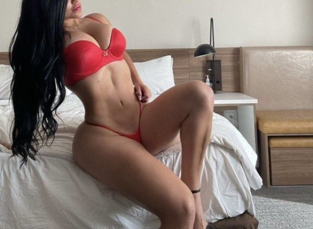 💕hi baby😍💯real i am a sweet and affectioante latina 😈😈 - 23 - 1