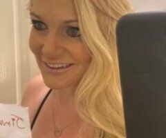💋- Long Platinum blonde hair ,Natural DDDs 👅 ,full lips high cheek bones with a killer smile that lights up every room/ My personality is upbeat,super friendlywarm I specialize in P-n-P I am UpLate - 43 - Image 3