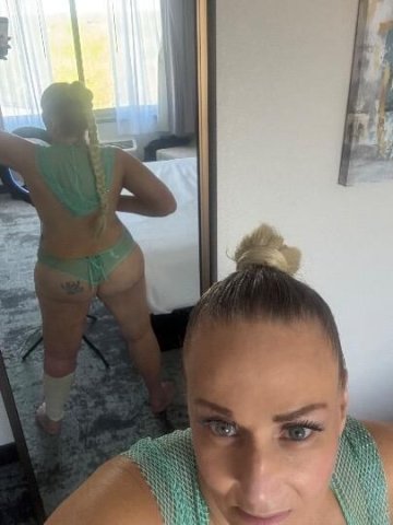 StepMom Available now | Come Get Warm | Incall/Outcall/Carfun/FT/Content - 40 - 1