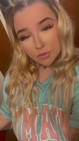 Want me 👉 Sub on FANSLY and DM on X or FANSLY ONLY💋 - 23 - 1