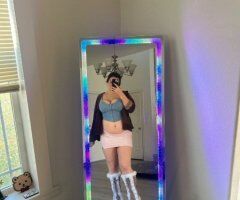 Eugene escorts - hot curvy stripper available - 21