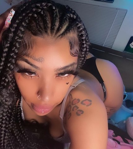 strawberry 💗 🥇🍯 - 22 - 1