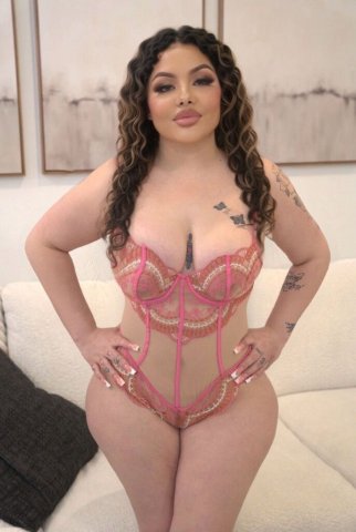 outcall FT SHOWS AVAILBLE - 24 - 1