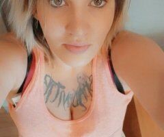 Sioux Falls escorts - MUST VIDEO VERIFY 150hh 300hr please no black men...and ask about 3 sum with my girlfriend if u serious - 32