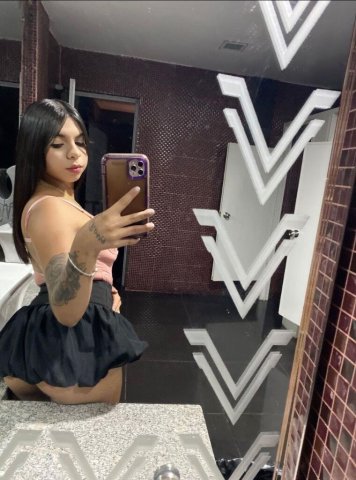 hot and sexy latina - 20 - 1