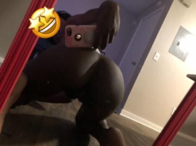 YOUR FAVORITE CHOCOLATE DROP 🤩🍫 PHAT WET JUICY KITTY🍯💦😉 SATISFACTION GUARANTEED✅‼ - 24 - 1