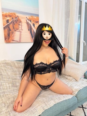 Me llamo Briyith soy una chica amable y complaciente espero conocerte - 22 - 1