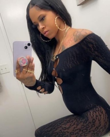Maliah is back 🔥 DEEPTHROAT GOAT 💦 Ready to cum 🍆😻 DTLA - 23 - 1