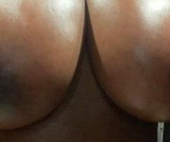 Baton Rouge escorts - OUTS ONLY - 23