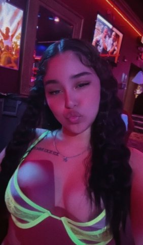 Latina Throat Goat👅 - 23 - 1