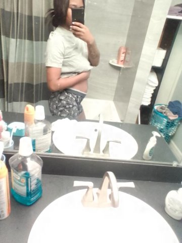 lowkey freak 😘 im back but not for long catxh me outcalls - 22 - 1