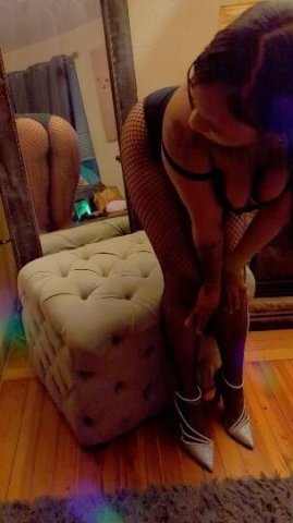 N💡ght 👀is still y0ung 💫 whiLe the (m🌑🌑n) is fuLL …BUT n0t 4 L🫣NG! ‼Sensual💦Sunday💦QV💦$peciAL$‼cUm sEE Me b4 sUnRisE 🌅 👅 - 21 - 1