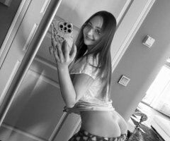 Biloxi escorts - Independent lovely sexy Asian Girl In or out call Only - 24/7 - 26