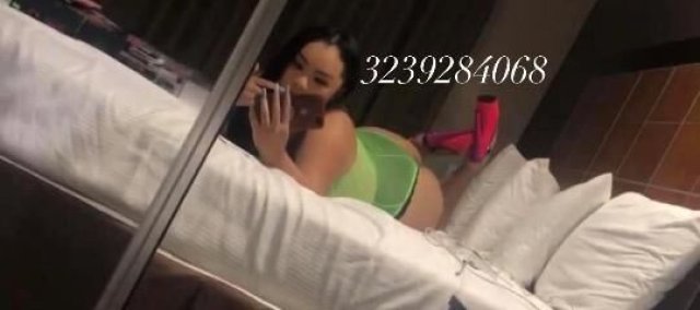Outcall and Carplay Only 🩷 𝒰𝓃𝓌𝓇𝒶𝓅 ℳℯ 𝒮𝓅ℯ𝒸𝒾𝒶𝓁𝓈 ☃🎄 Happy Holidays ❄ - 23 - 1