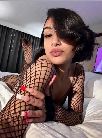 Your Favorite Upscale Companion 💞 - 21 - 1