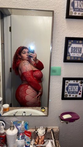 Thick Ass SnowBunny - 28 - 1