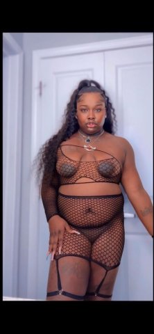 CUMMMMM AND LET MY THROAT DO ALL THE TALKING DADDY🌪🍆👅👅💦💦 Twitter 👉🏾@ts_lilbaby - 29 - 1