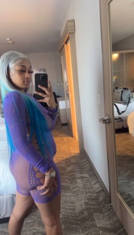OUTCALLS 📞 NEW IN TOWN 😉 - 25 - 1
