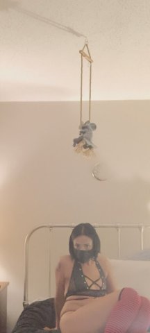 SEXY PETITE LATINA! AVAILABLE NOW TO SATISFY YOUR NEEDS! CUM PLAY - 37 - 1