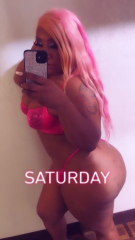 2:00 pm ill be here a few more days ..black and hawaiian nalgona - 28 - 1