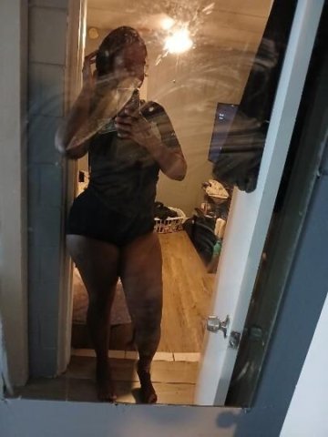 BROWN SKINNED AN BUSTY LETS PLAY - 36 - 1
