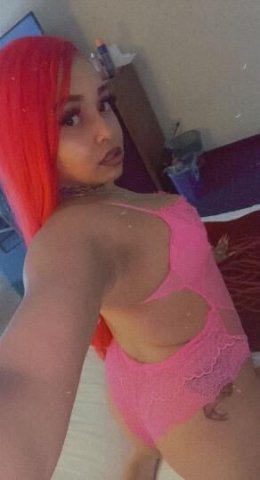 Dripping 💦 wett Pussy Lets Play 🥰Outcall or INCALL🌺 Yes I Aim 2 please 🤤🍆 - 25 - 1