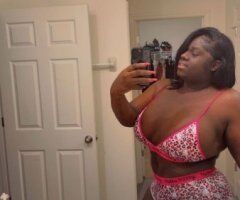 EXOTIC TRANS WITH AMAZING PUSSY - 25 - Image 5