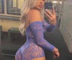 Sweet Pretty and Petite All Natural bombshell (; - 25 - Image 1