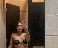 Sexy and Sweet 🍓 5"4 Petite and Curvy In all the right places 🍑Come play with me Daddy💦 - 24 - Image 8