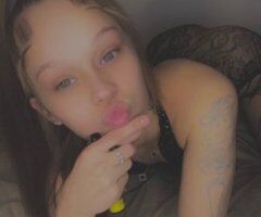 VERY PETITE, SEXY , incall & outcall 24/7.😩💕 - 21 - Image 2