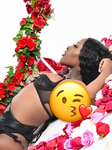 Pussy Wrapped Tight Wit A Bow 🎁 - 26 - 1