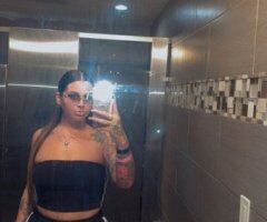 Big Booty YT girl looking for quick fun 🩷 easy and outgoing very much to the point. respectful and classy 🍷 expect the same in return 🫶🏼 - 24 - Image 4