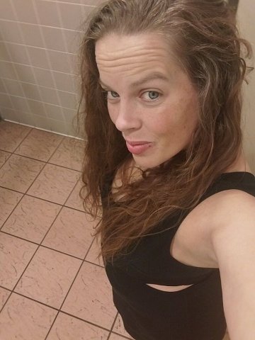 squirting nymphomaniac ready for fun - 35 - 1