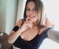 Johnson City escorts - 70qv Pretty Kitty🐱 party friendly ❄ freak out call must uber both ways - 33