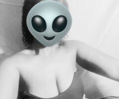 ✨💋The Girl Your Favorite Girl Follows💋✨ - 23 - Image 4