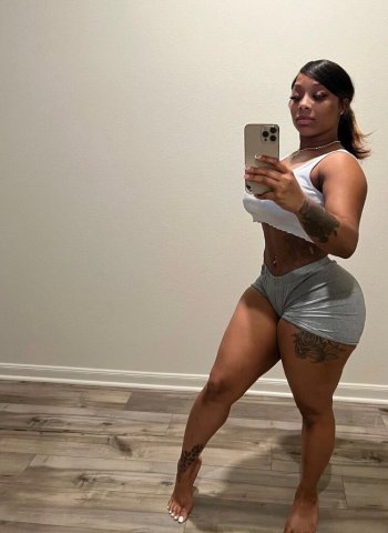 Here to satisfy your wants and needs🥰💦🌊 🫦NO LOW BALLERS!!!!! outcallss only - 28 - 1