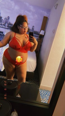 HO HO HO 🧑🏽‍🎄 let me make your wishes come true💦 - 23 - 1
