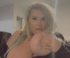 busty blonde outcall or incall - 22 - Image 5