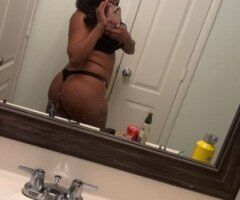 Petite Funsize Bombshell 🥰😏 - 36 - Image 4