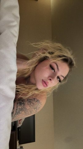 💣 BOMBSHELL SNOW BEAUTY 👸🏼 - 27 - 1