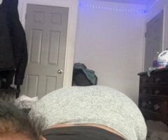 Just in my bed looking good feeling good freshly shaved! Ready to get creamy and wet! - 22 - Image 3