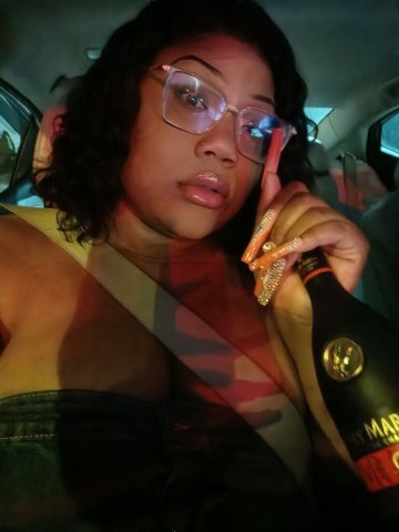 Outcall Divine, Smooth And Sexy Scented BBW (All Pics Are Recent) - 25 - 1