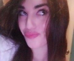 Louisville escorts - 300 an hr. Video verification. incalls/outcalls - 25