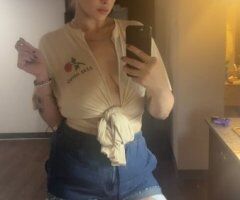 call me your dream, chick, sexy, tall, and thick go ahead and give me a quick click. I'm ready and waiting for you to give me the dick. - 25 - Image 8