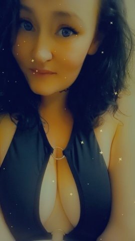 thick thighs and pretty eyes - 28 - 1