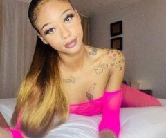 this sexy lightskin is always available❤ - 21 - Image 5