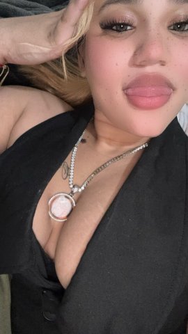 💦CHICA CALIENTE COLOMBIANA🍑 DISPONIBLE YAPASALO SUPER RICO CONMIGO 🔥 ME GUSTA CHUPAR💦 - 20 - 1