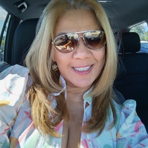 Melt a way your stress by 👠 Colombian Woman 👠 - 50 - 1